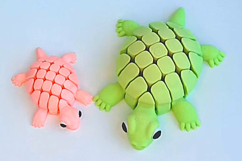 Articulated Turtle – Flexible Print Toy (by exkluzive)