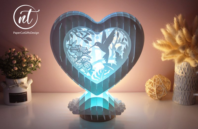 Hummingbird with Flower Pop-up Heart (by tuyen20102011)