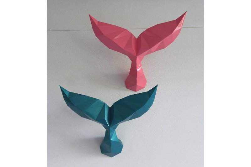 3D Papercraft Whale Tail (by 3D SVG Crafts)